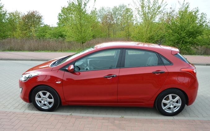 Hyundai I30 cena 28900 przebieg: 161238, rok produkcji 2012 z Płock małe 596